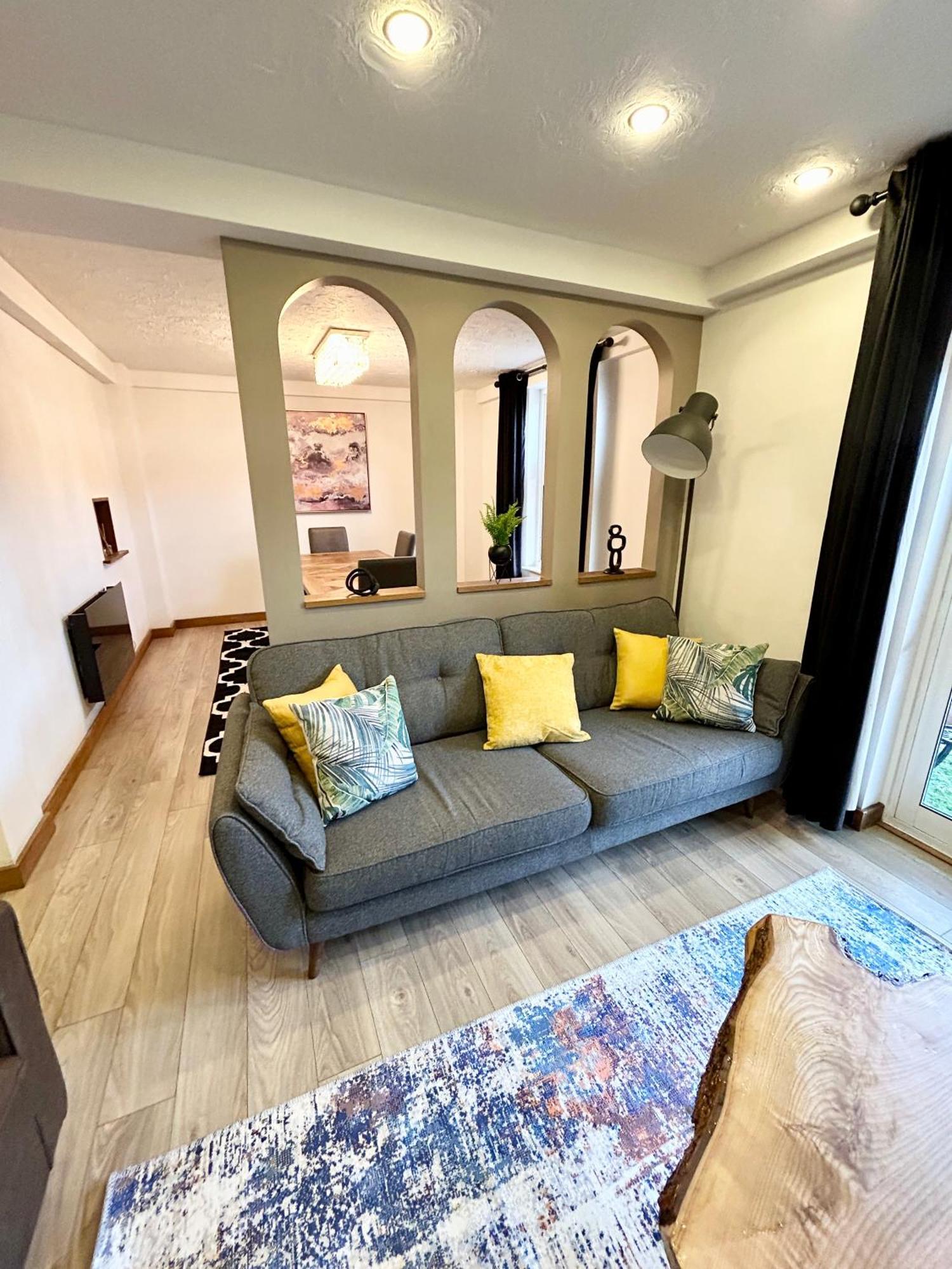 Spacious 3 Bedroom Apartment Close To Marina, 2 Parking Spaces, Kingsize Or Single Beds Southampton Kültér fotó